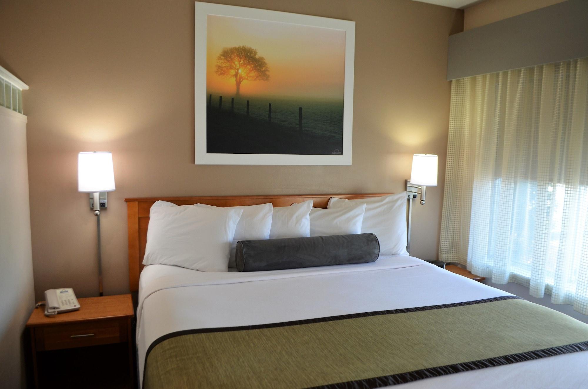 Days Inn & Suites By Wyndham Madison Exteriér fotografie